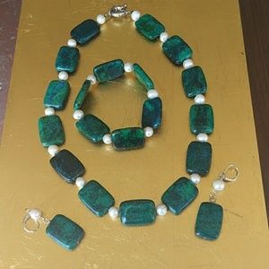Huge SALE Green Necklace bracelet earnings